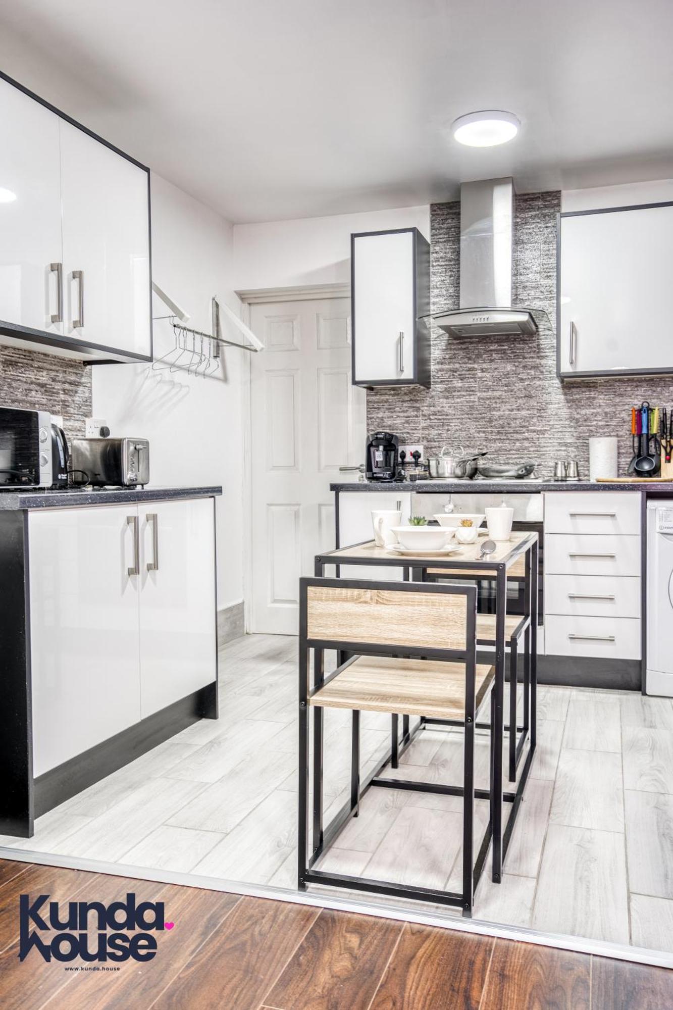 Cosy Apartments - City Living Made Elegant - Birmingham Eksteriør bilde