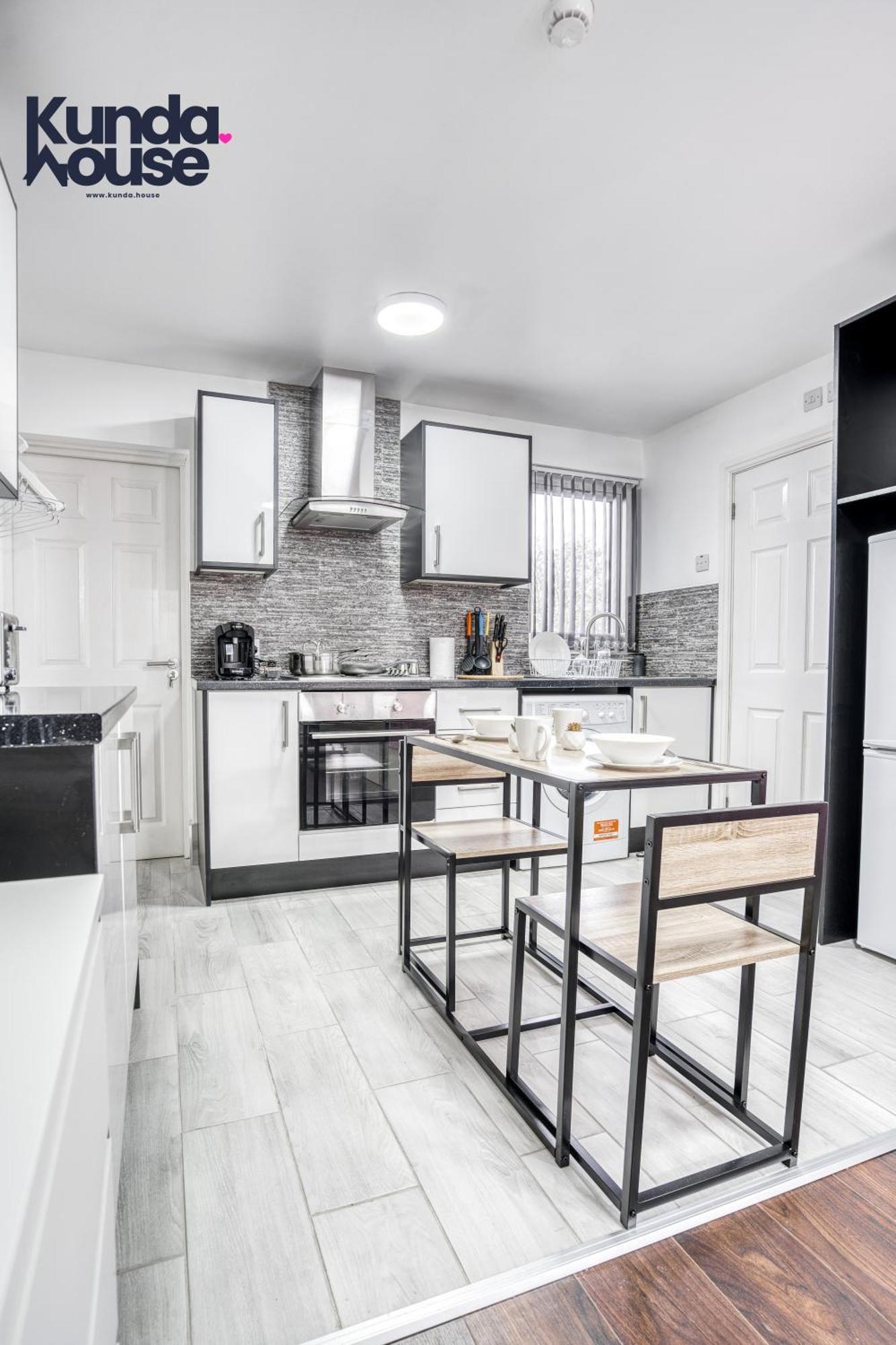 Cosy Apartments - City Living Made Elegant - Birmingham Eksteriør bilde