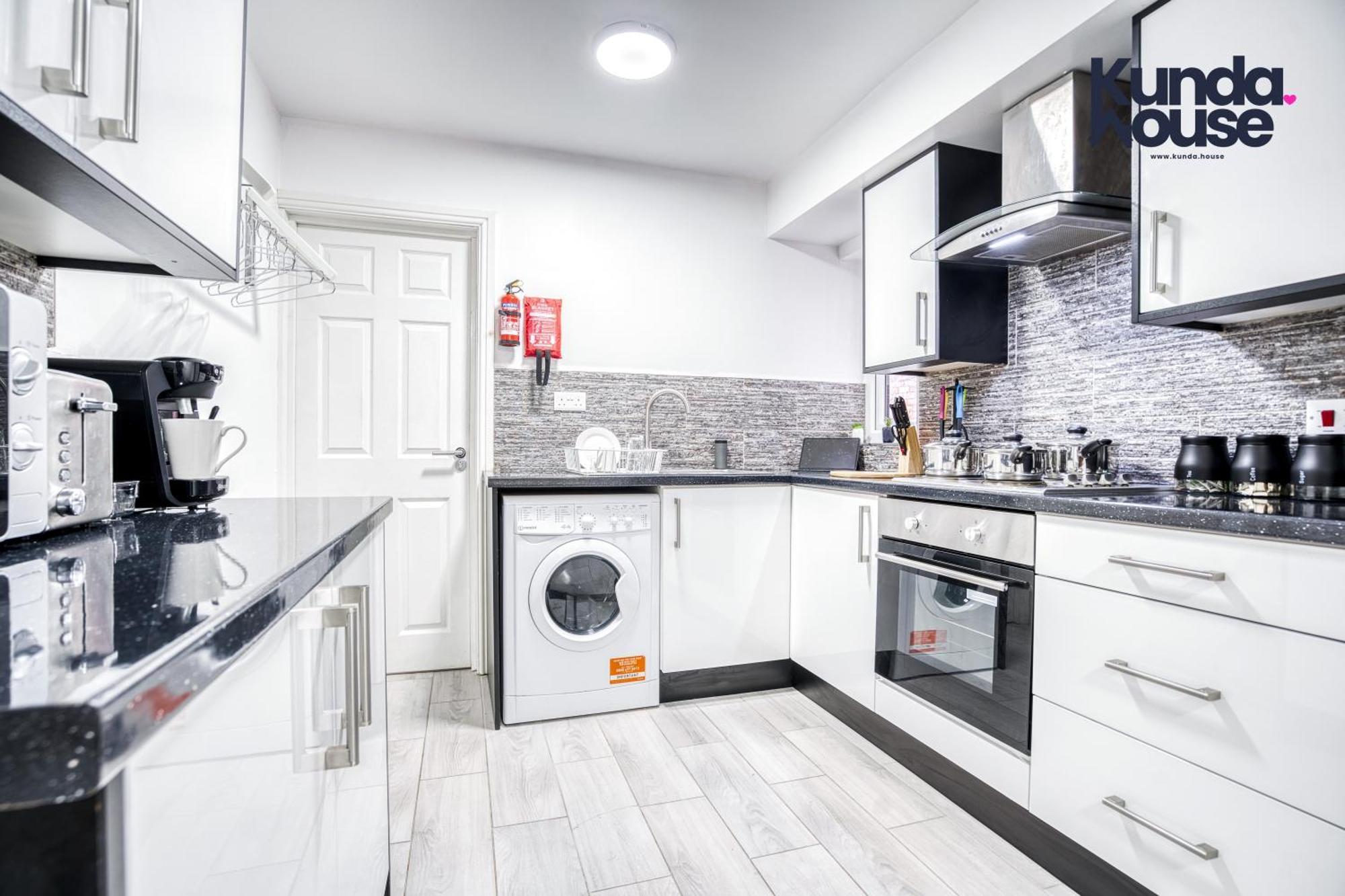 Cosy Apartments - City Living Made Elegant - Birmingham Eksteriør bilde